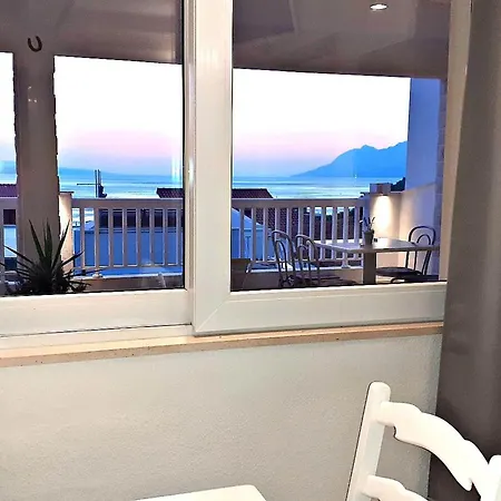 Mit Blick Auf Wasser By Interhome * Baška Voda