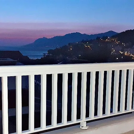 Appartamento Mit Blick Auf Wasser By Interhome